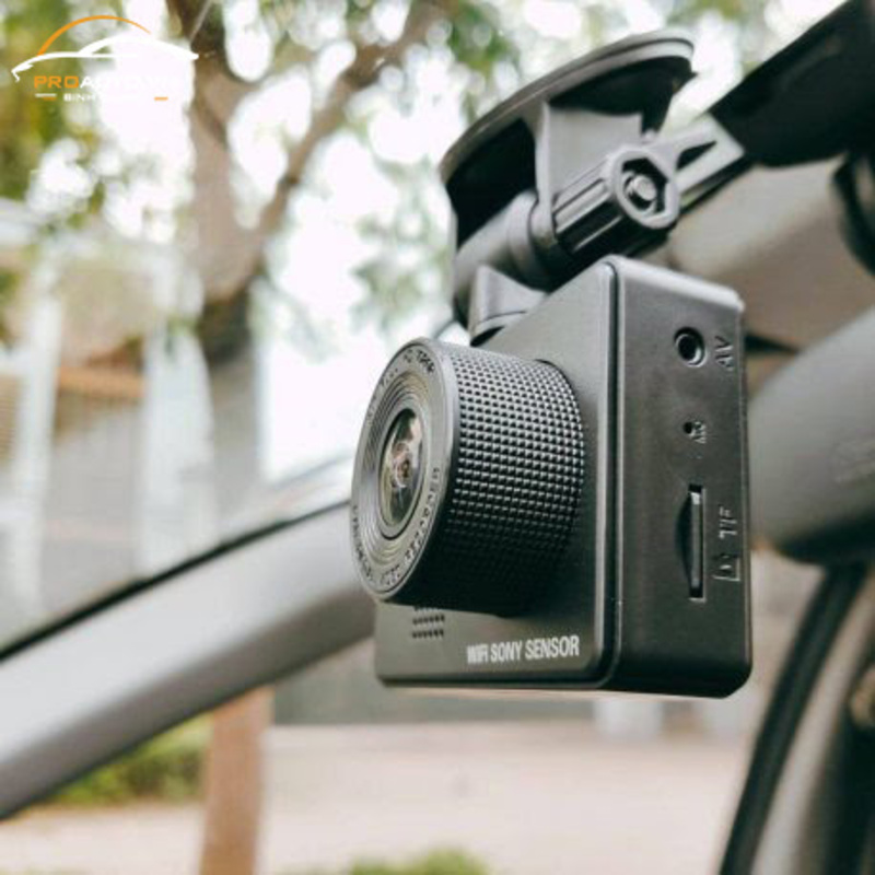 Chọn mua camera hành trình ô tô có góc quay rộng từ 150 – 170 độ