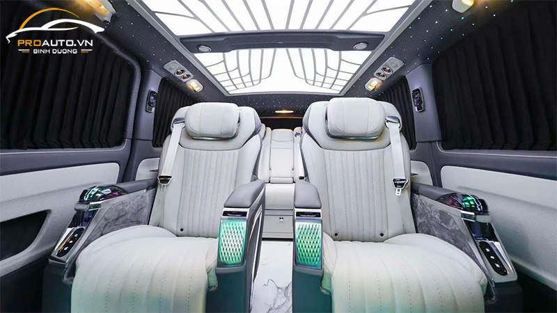 Độ ghế Limousine xe Kia Carnival mẫu CRYSTAL 5.0