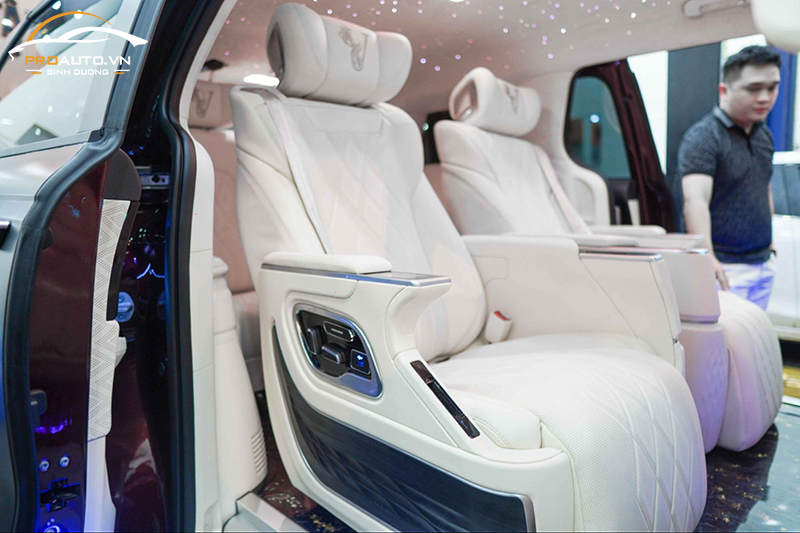 Độ ghế limousine xe Kia Carnival – Nâng tầm đẳng cấp