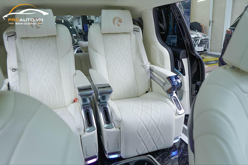 Độ ghế Limousine Hongyi đạt tiêu chuẩn 3C - tiêu chí an toàn