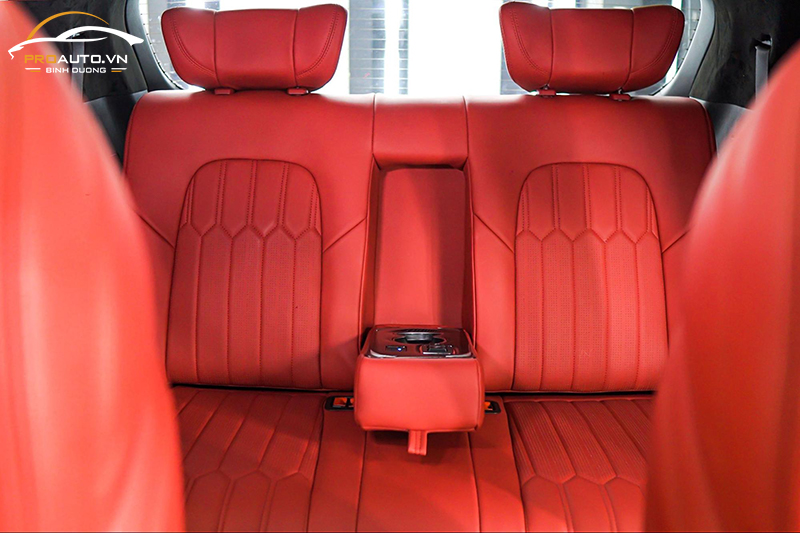 Thay ghế băng 3 chỉnh điện khi độ ghế Limousine ô tô gói cao cấp