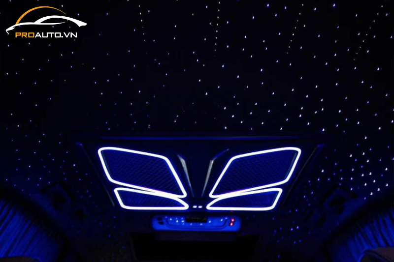 Độ đèn trần cánh bướm Hongyi cho xe Hyundai Palisade 2024