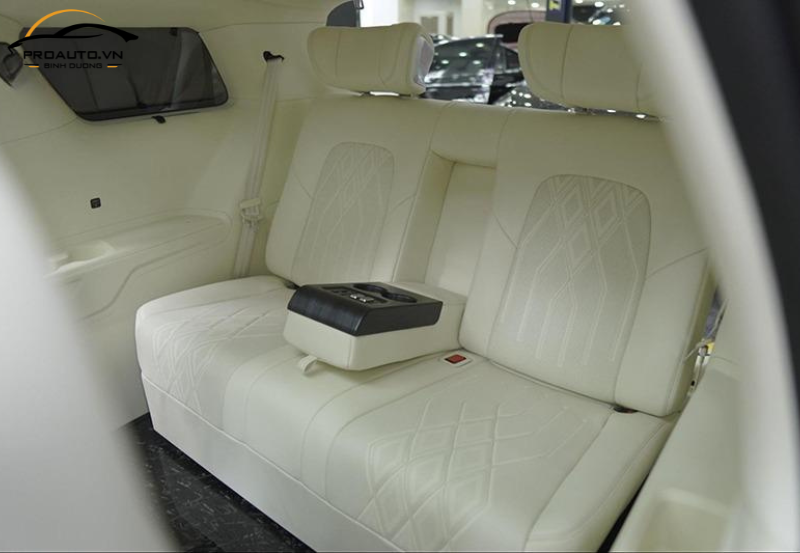 Nâng cấp băng ba chỉnh điện, ghế Sofa Bed cho Hyundai Custin