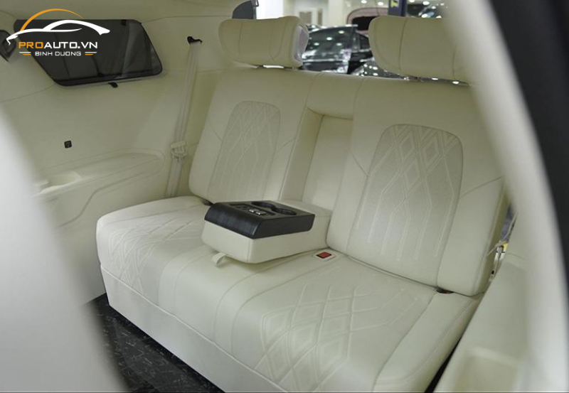 Nâng cấp băng ba chỉnh điện, ghế Sofa Bed cho SUV 